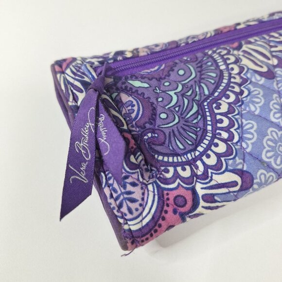 Vera Bradley Lilac Tapestry Purple Paisley Pattern Wallet Clutch Magnetic Trifol - Picture 2 of 8